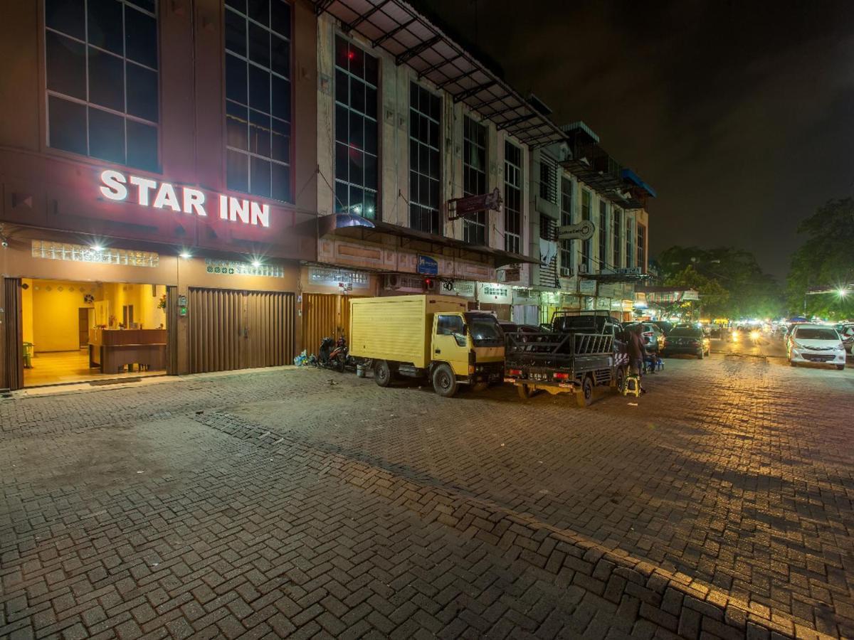Star Inn Medan Bagian luar foto