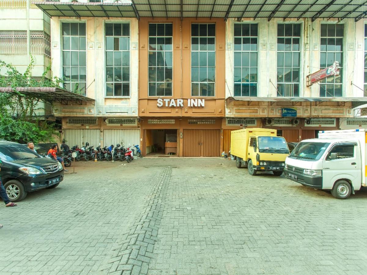 Star Inn Medan Bagian luar foto